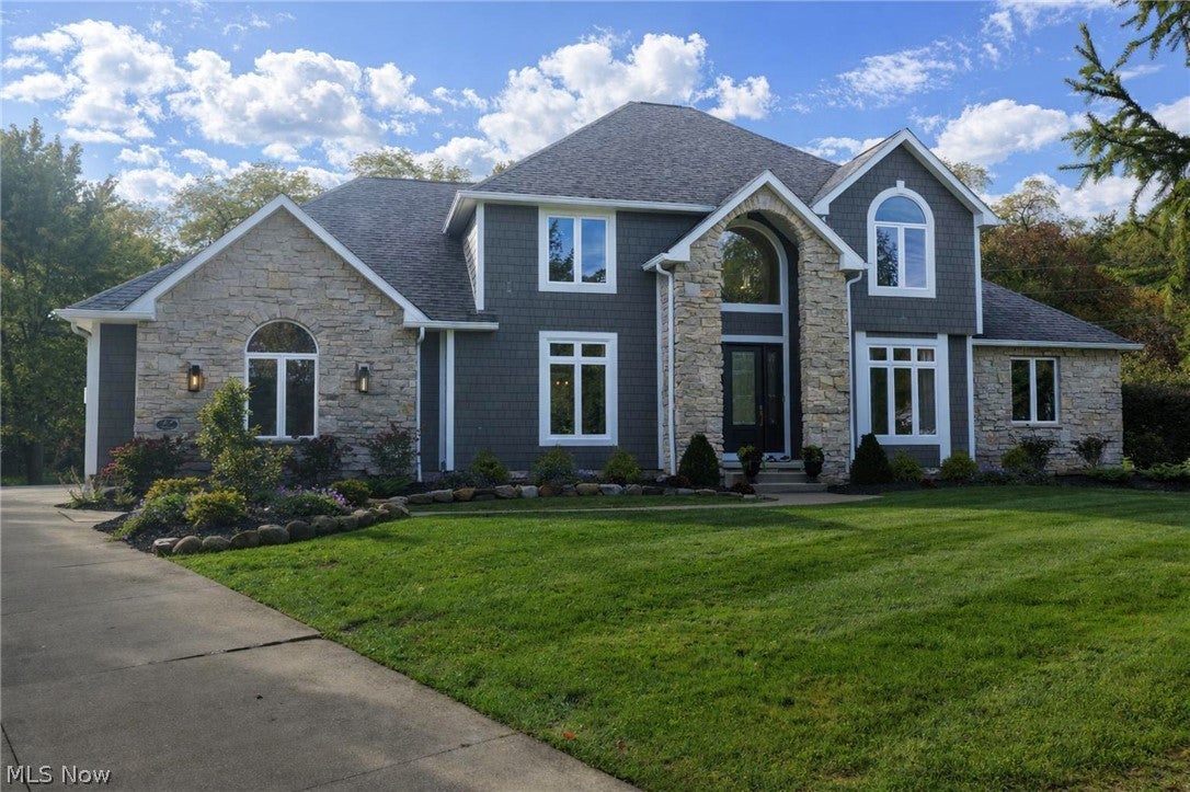 42 Ambrose Drive