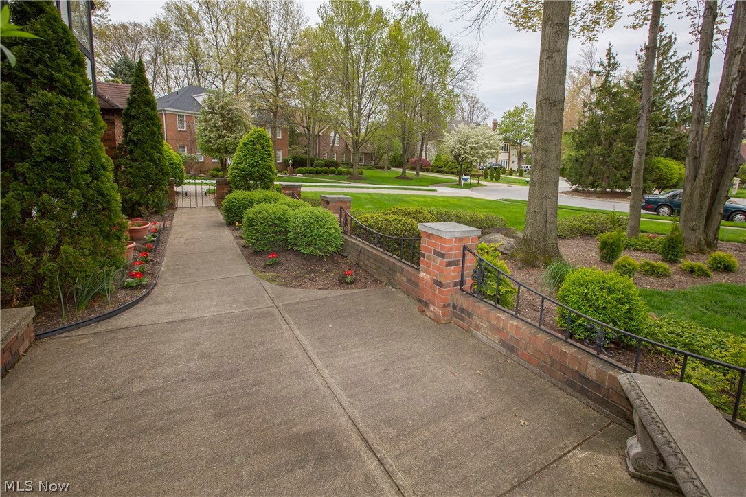 Royal Forest - Residential