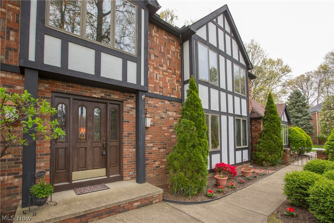 Royal Forest - Residential