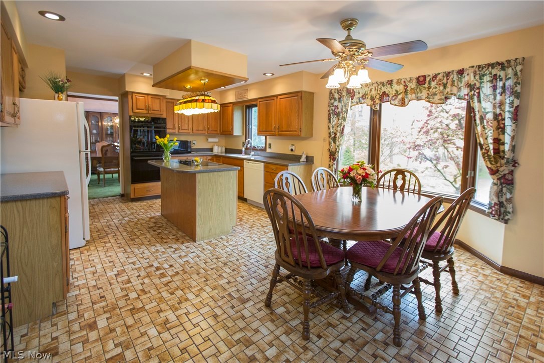 Royal Forest - Residential