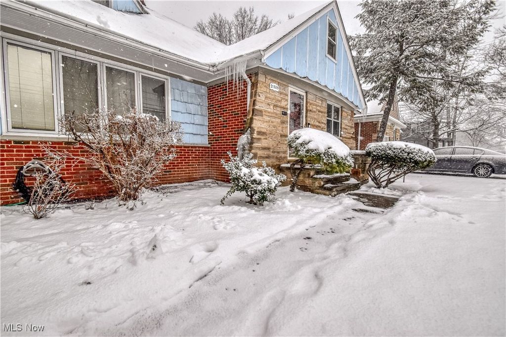 Photo of 21329 Lakeshore Boulevard, Euclid, OH 44123 (MLS # 5182899)