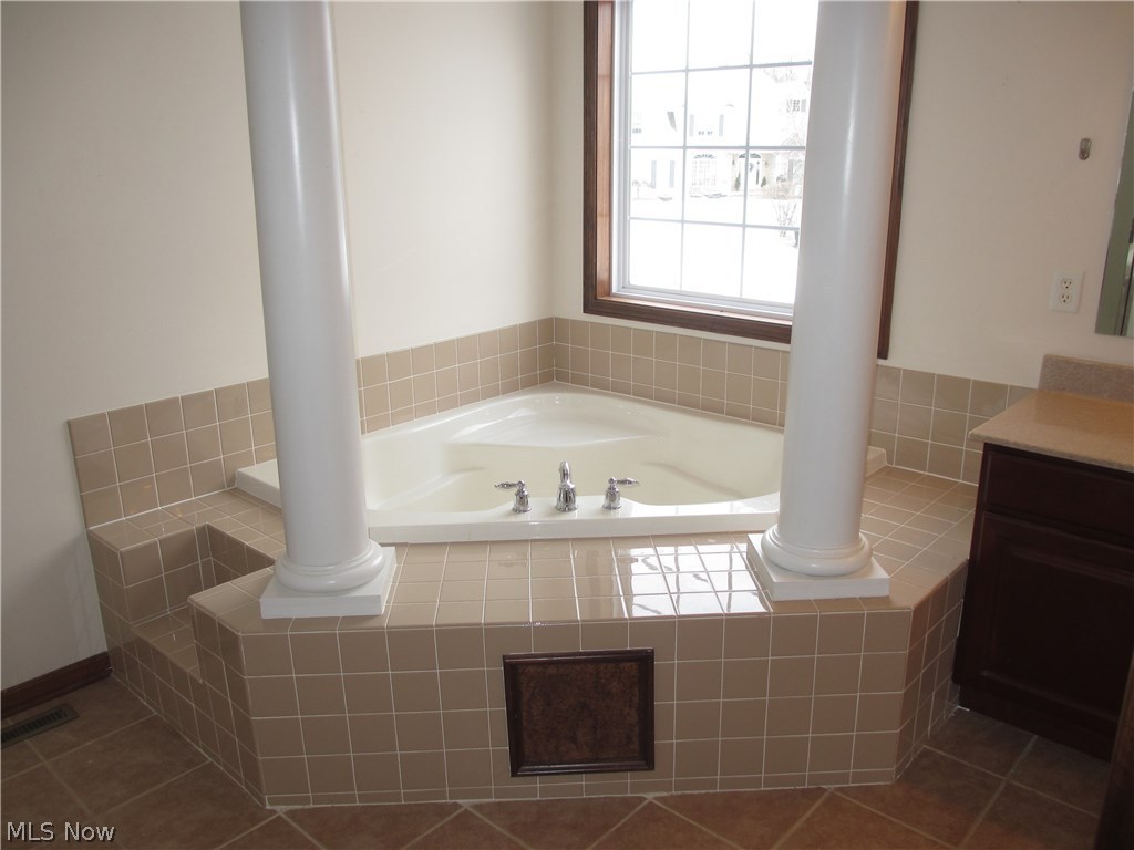 Glenmoor Estates - Residential Lease