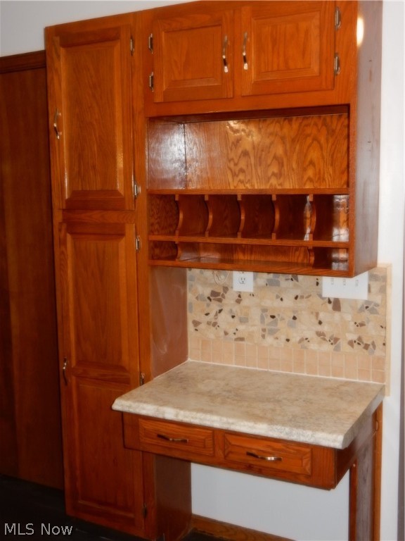 Irish Oaks - Residential