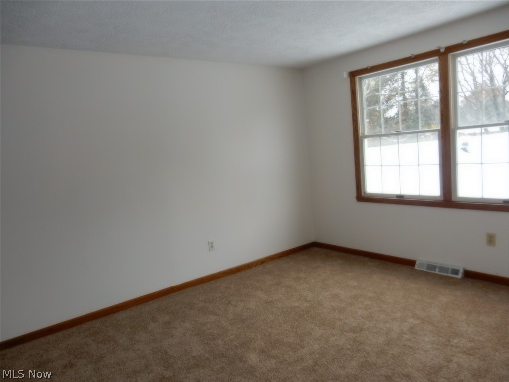 Irish Oaks - Residential