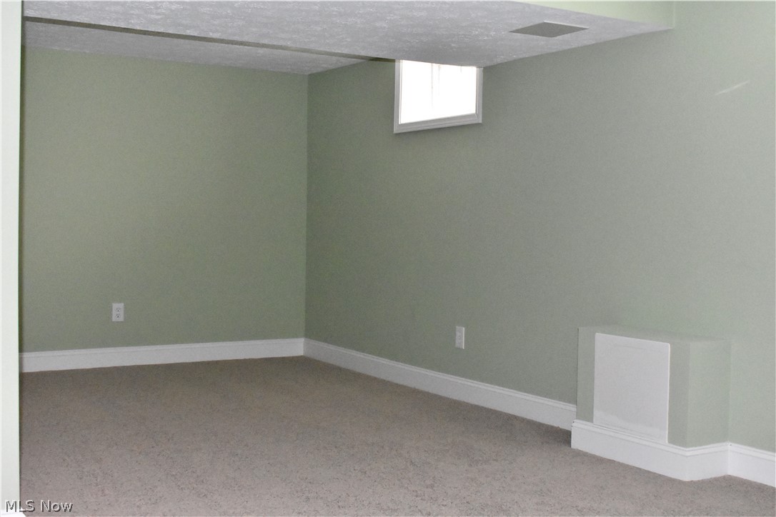 Hillside Acres 01/M Hewko - Residential