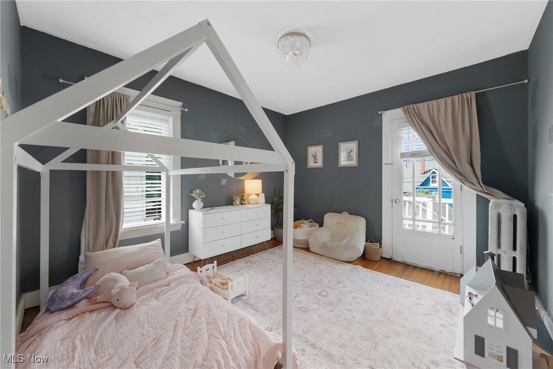 Lakewood, Ohio 44107, United States, 4 Bedrooms Bedrooms, ,2 BathroomsBathrooms,Residential,Contingent,191720