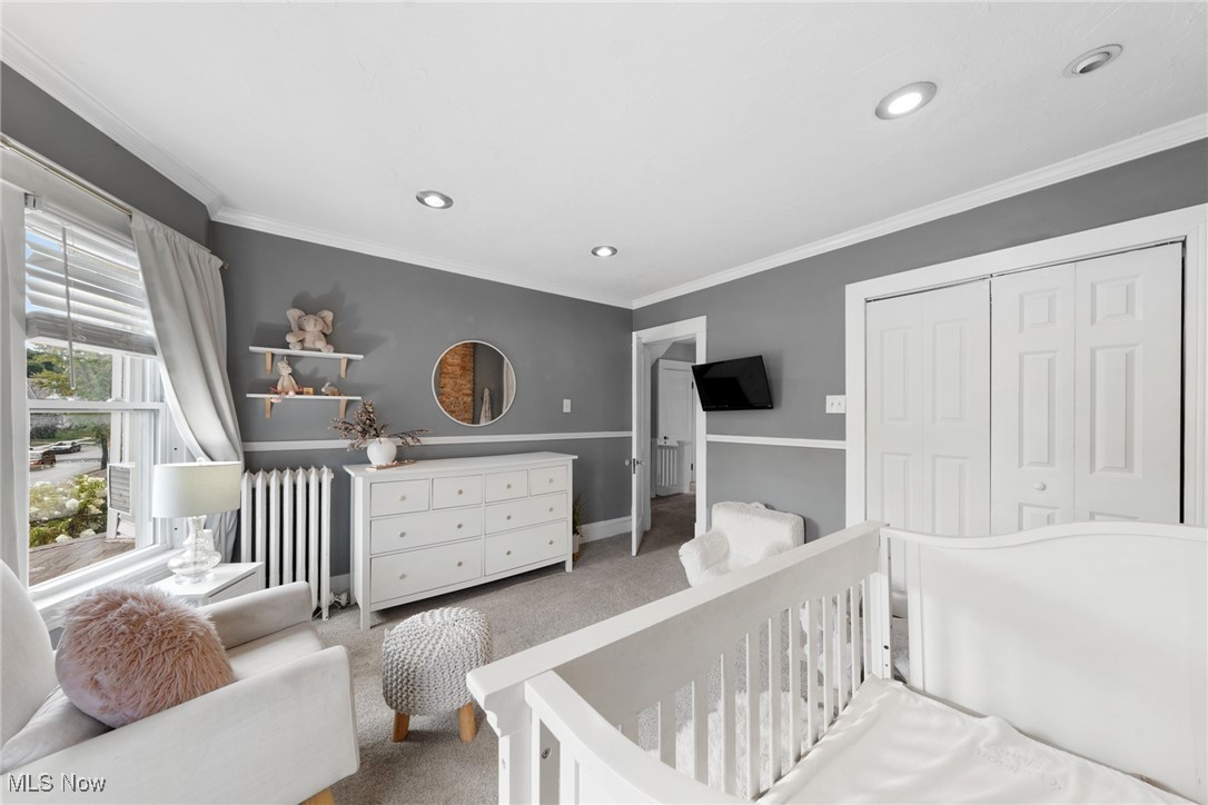 Lakewood, Ohio 44107, United States, 4 Bedrooms Bedrooms, ,2 BathroomsBathrooms,Residential,Contingent,191720