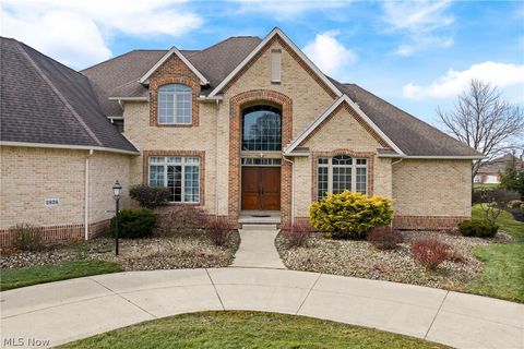 2828 Steelwood Circle Akron OH 44312