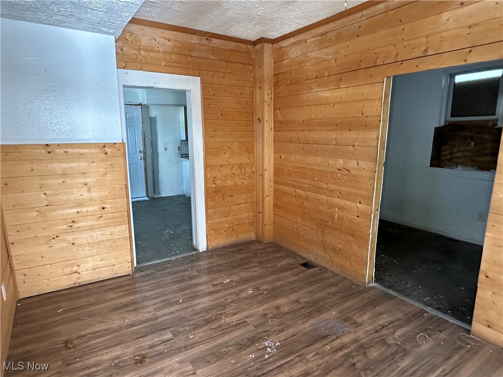 3193 W 48th Street, Cleveland, Ohio image 2