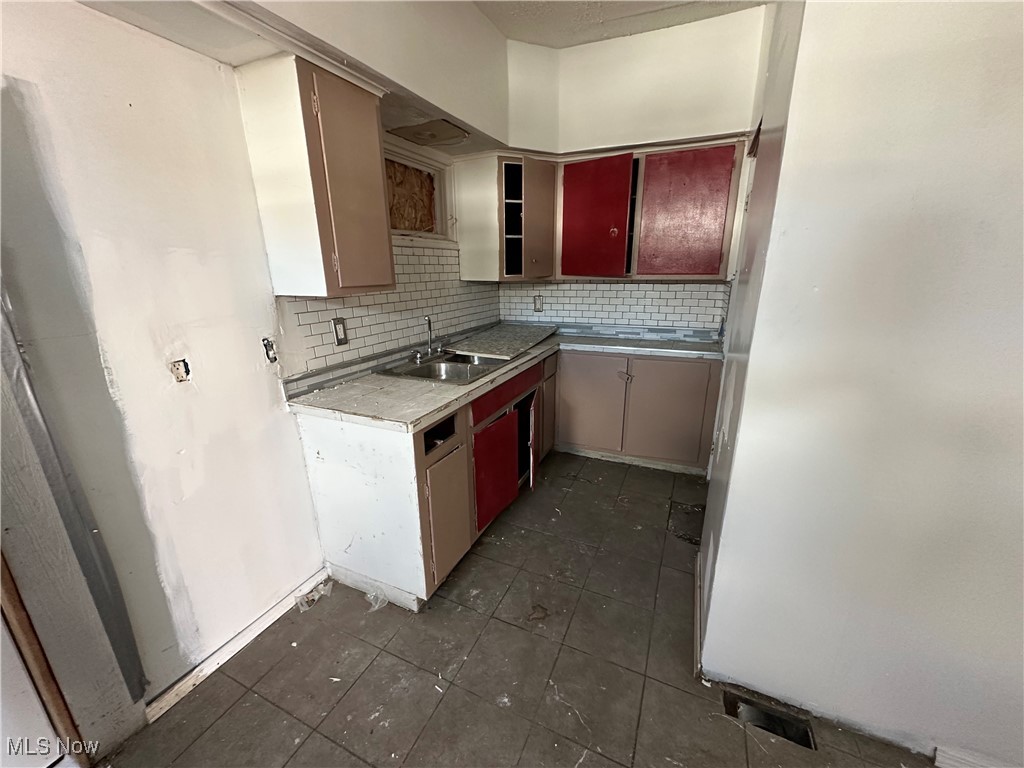 3193 W 48th Street, Cleveland, Ohio image 5