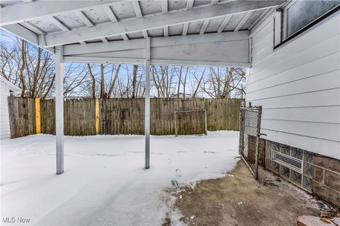 Tiny photo for 805 Woodland Avenue, Elyria, OH 44035 (MLS # 5179327)