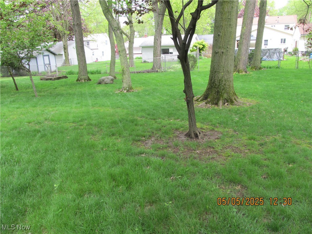 40 Oakhurst Dr, Munroe Falls, Ohio image 3