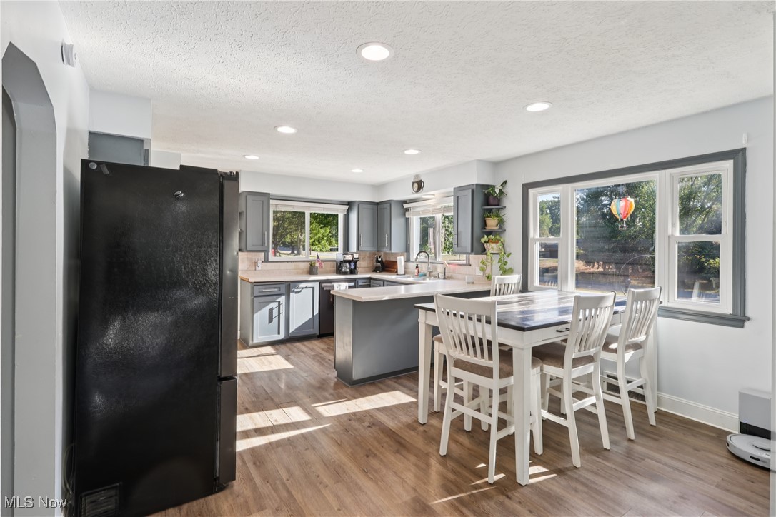 Rose Acres - Residential