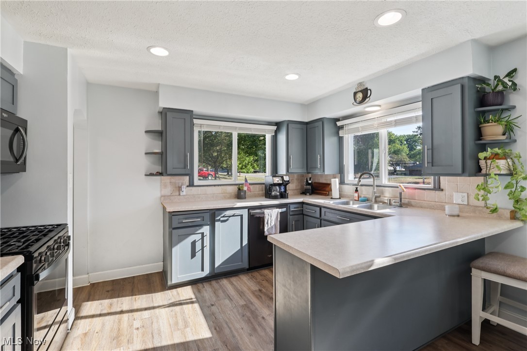 Rose Acres - Residential