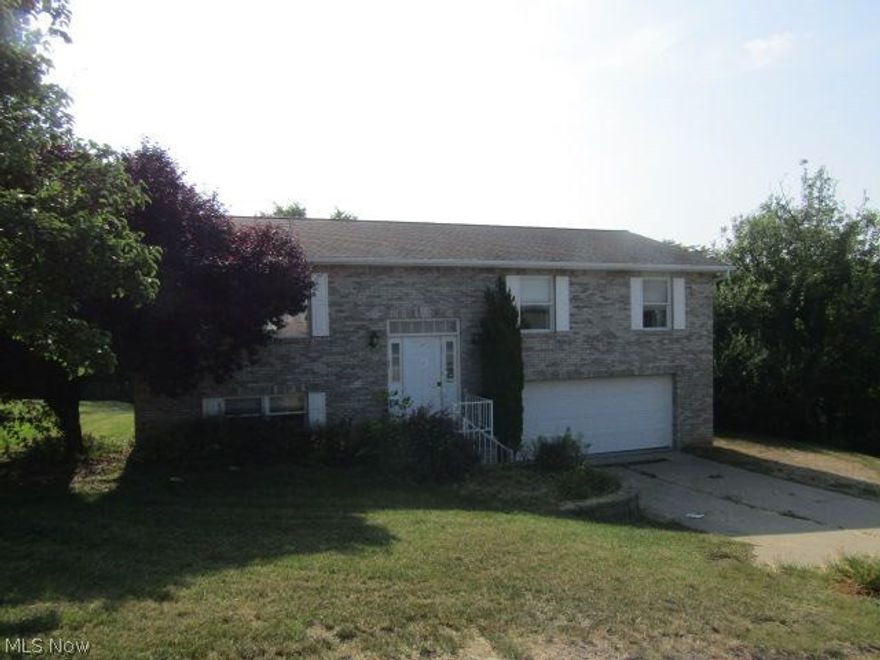 Nestled in St John Heights subdivision sits this Bi-level home built in 2003. Boasting over 2100 sq ft of living space makes this property hard to pass up! Loaded with charm this brick/vinyl property is not one to pass by! Call today for your showing!