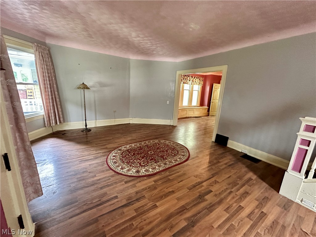 1459 W 114th Street
