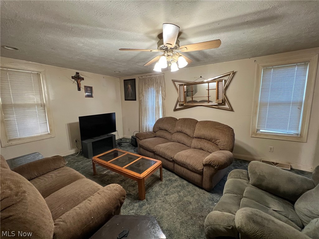 B B Robbins Add 02 - Residential