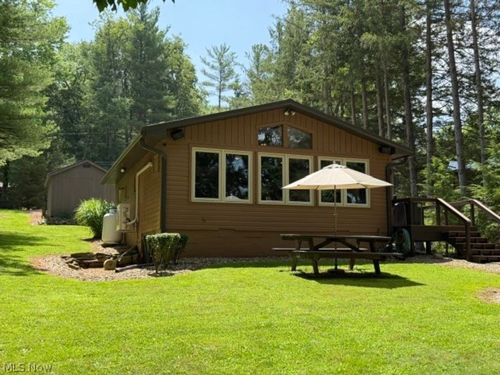 Photo of 85 Sunset Drive, Senecaville, OH 43780 (MLS # 5224005)