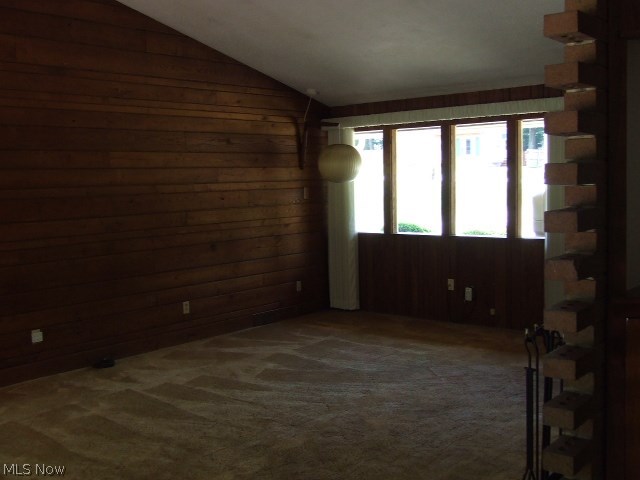 Falls Acres - Residential
