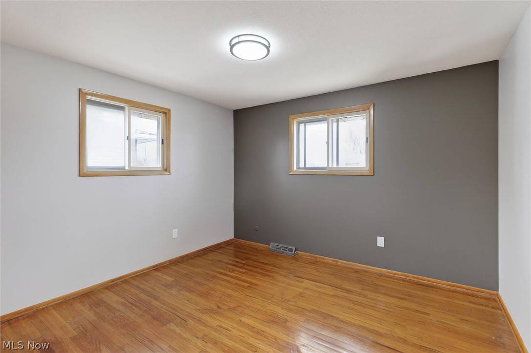 Freeway Gardens - Residential