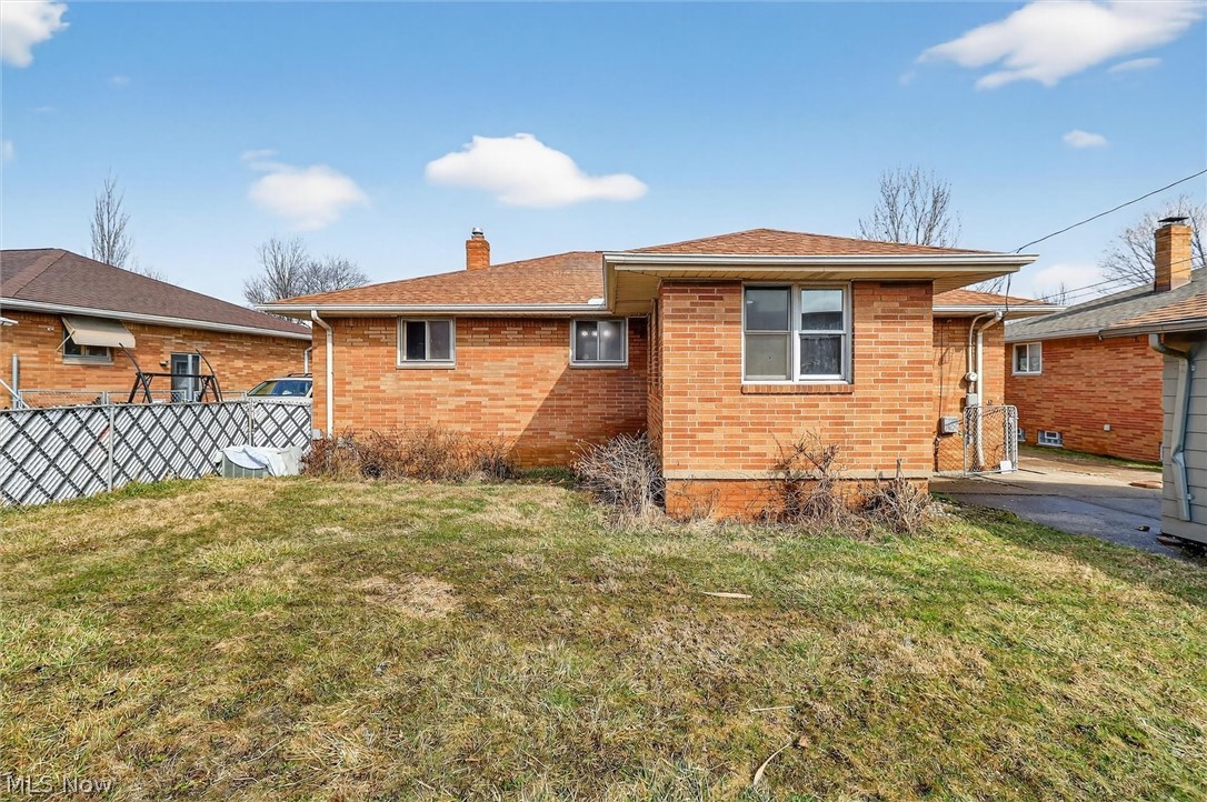 Freeway Gardens - Residential