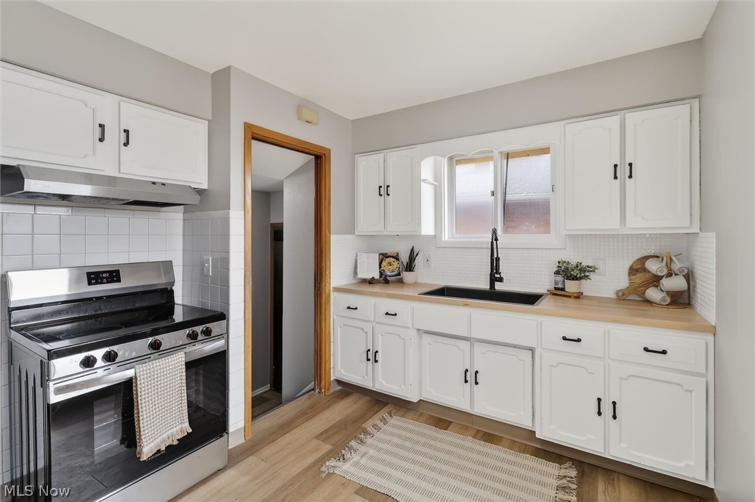 Freeway Gardens - Residential