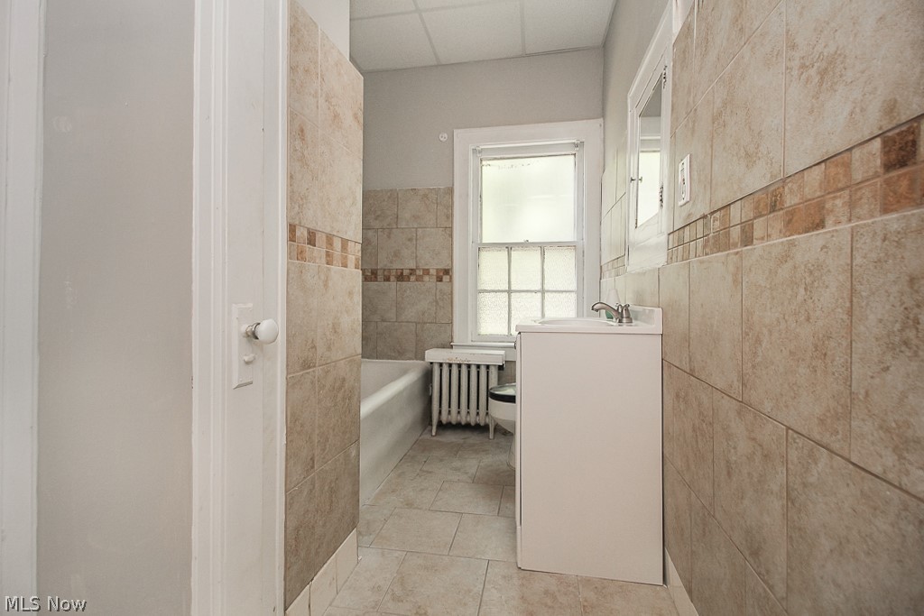 Vansweringen Co 11 - Residential Lease