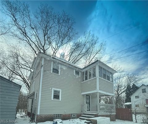 10428 Park Heights Road Cleveland OH 44104