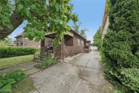 Homes For Sale - 3339 E 139th Street<br/> Cleveland, OH 44120