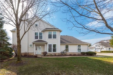 33138 Fairport Drive, Avon Lake, OH 44012 - #: 5103733
