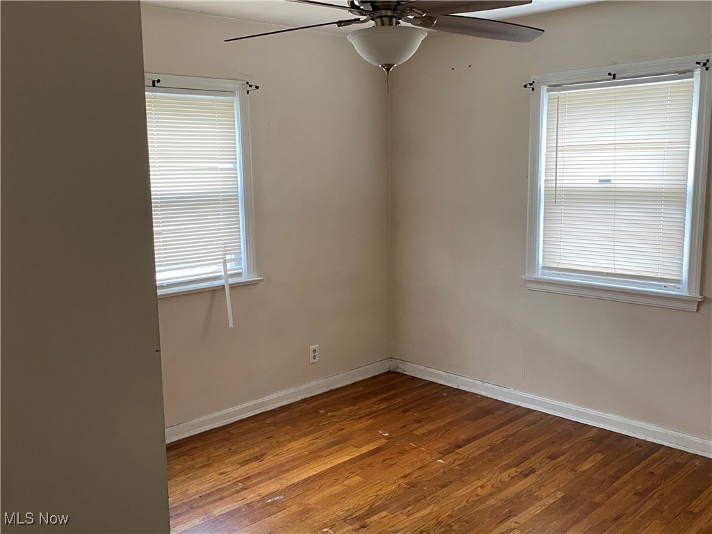 818 N Firestone Boulevard, Akron, Ohio image 17