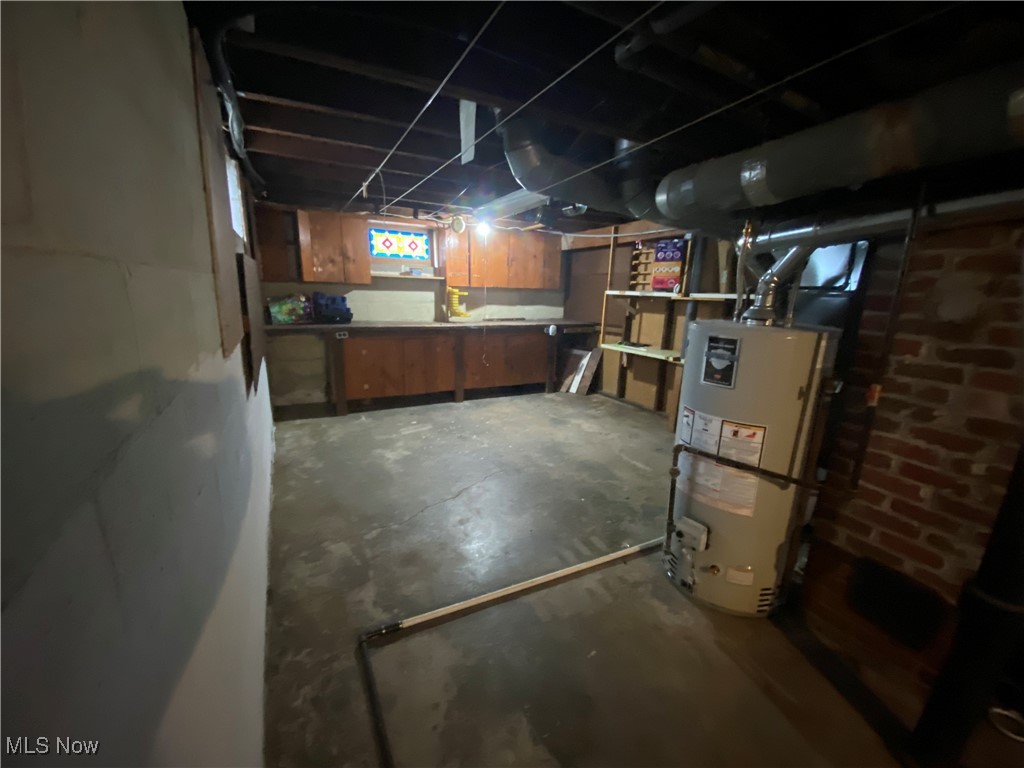 818 N Firestone Boulevard, Akron, Ohio image 39