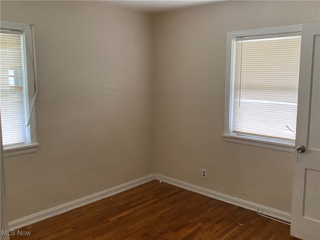 818 N Firestone Boulevard, Akron, Ohio image 13