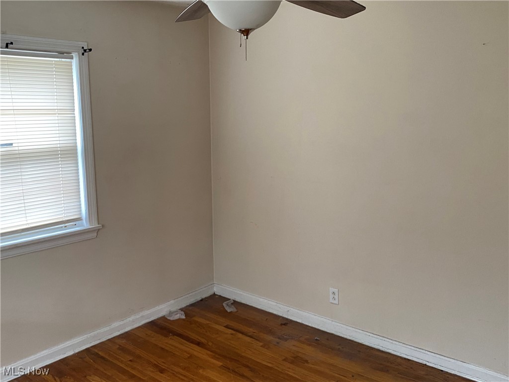 818 N Firestone Boulevard, Akron, Ohio image 19