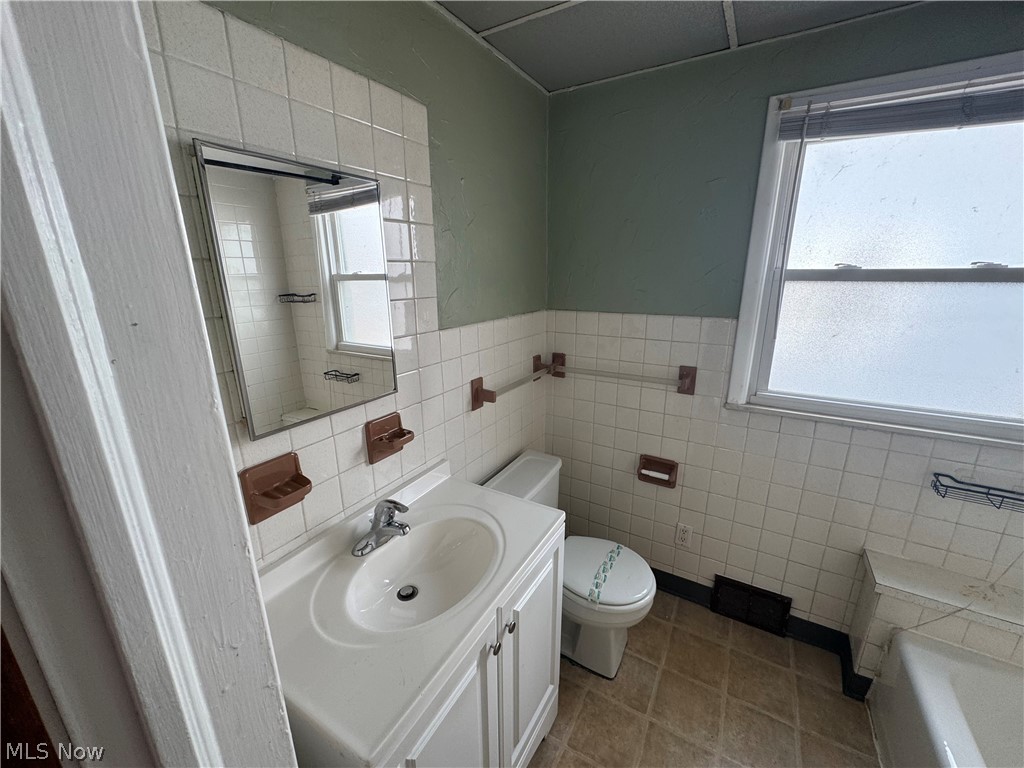 Delmar - Residential Income