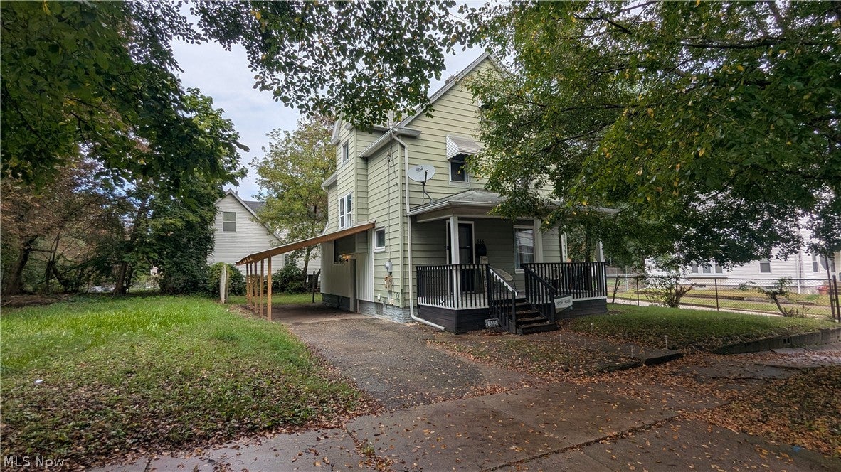 385 Campbell Street