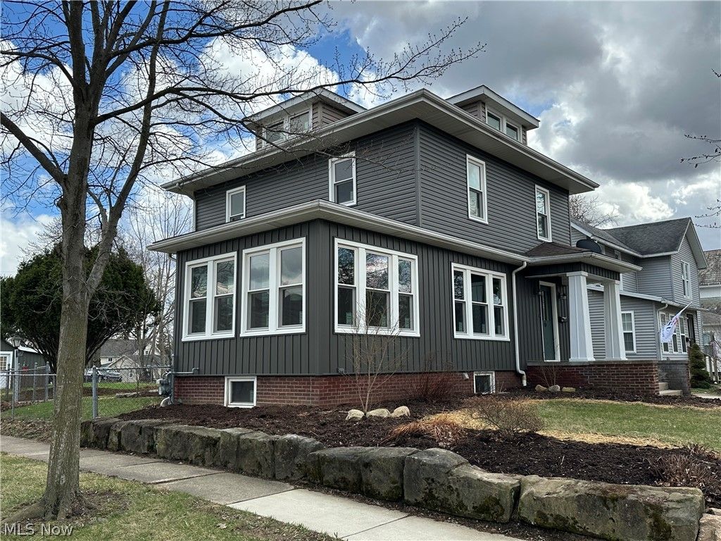 Photo of 403 Park Street, Willard, OH 44890 (MLS # 5193249)