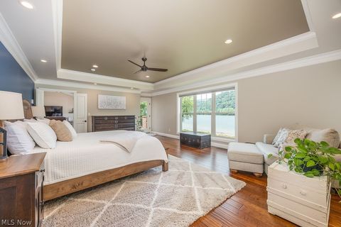 Tiny photo for 390 Powell Riverfront Road, St Marys, WV 26170 (MLS # 5190180)