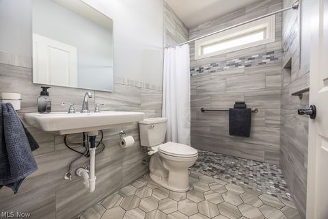 Tiny photo for 390 Powell Riverfront Road, St Marys, WV 26170 (MLS # 5190180)