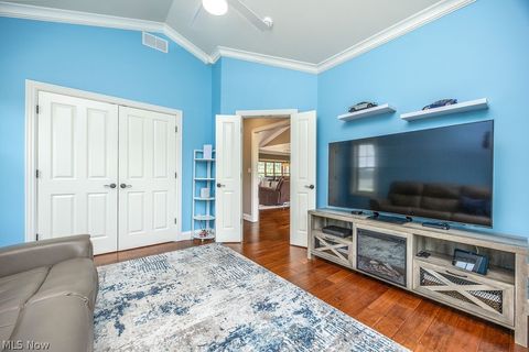 Tiny photo for 390 Powell Riverfront Road, St Marys, WV 26170 (MLS # 5190180)