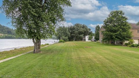 Tiny photo for 390 Powell Riverfront Road, St Marys, WV 26170 (MLS # 5190180)