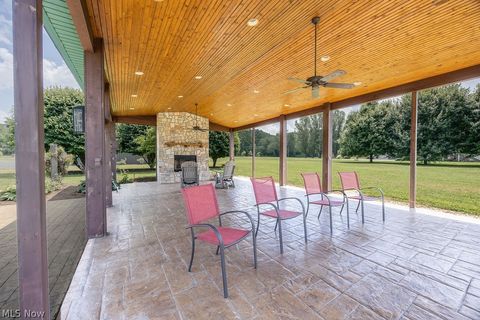 Tiny photo for 390 Powell Riverfront Road, St Marys, WV 26170 (MLS # 5190180)