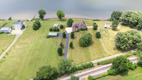 Tiny photo for 390 Powell Riverfront Road, St Marys, WV 26170 (MLS # 5190180)