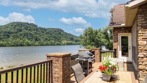 Tiny photo for 390 Powell Riverfront Road, St Marys, WV 26170 (MLS # 5190180)