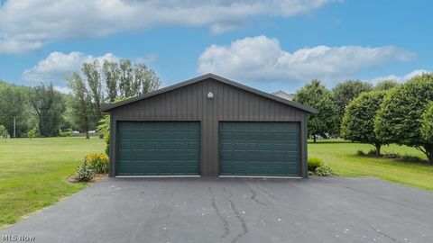 Tiny photo for 390 Powell Riverfront Road, St Marys, WV 26170 (MLS # 5190180)