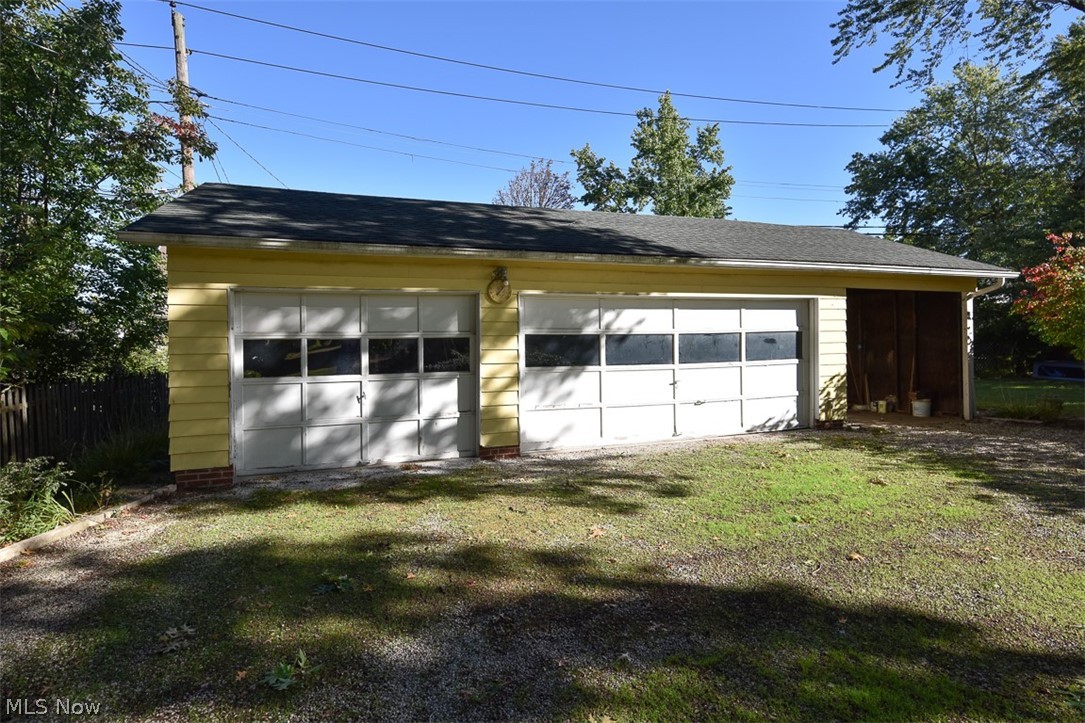 Henry Caines Lee Road - Residential