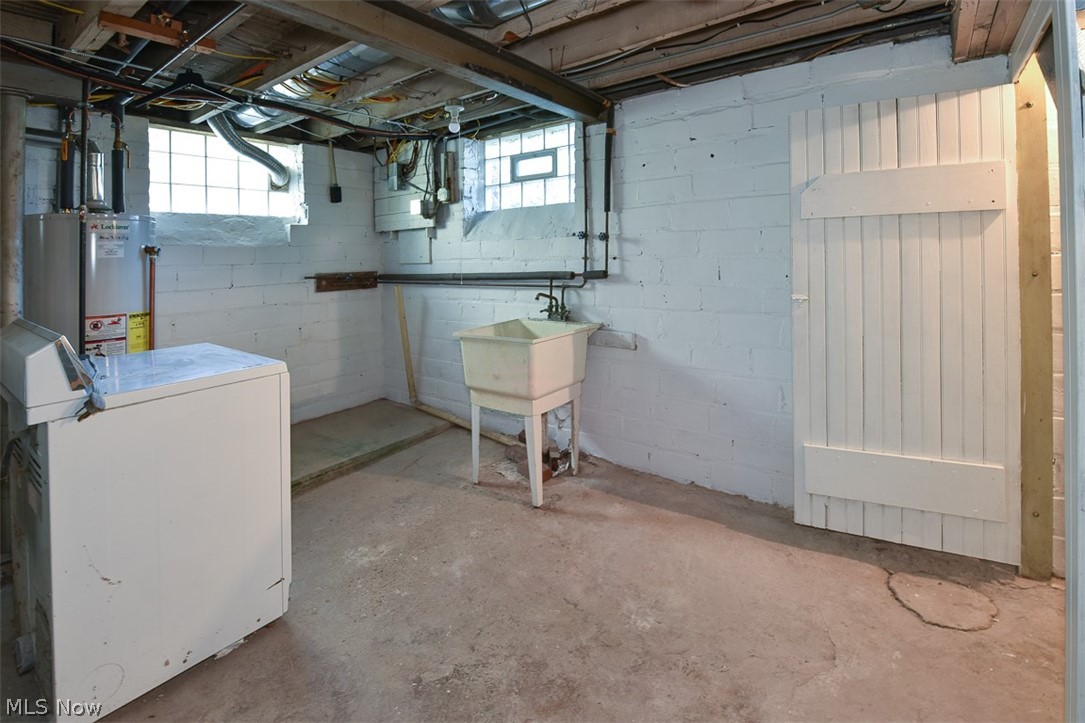 Henry Caines Lee Road - Residential