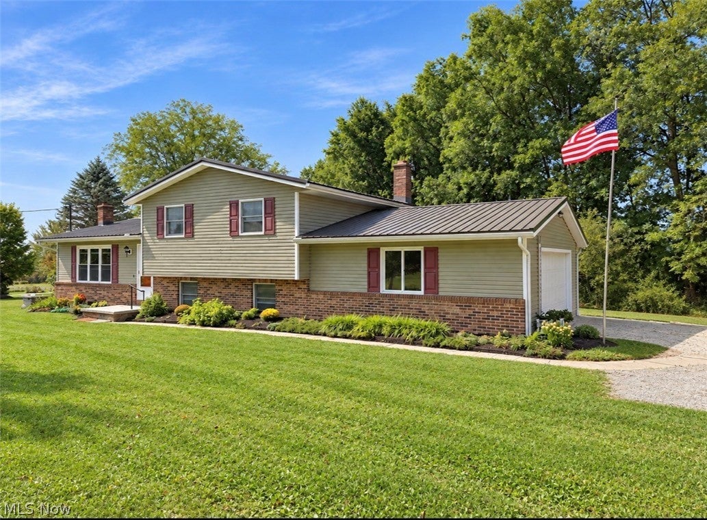 858 Township Road 875