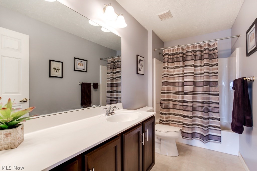 Signature of Solon - Residential