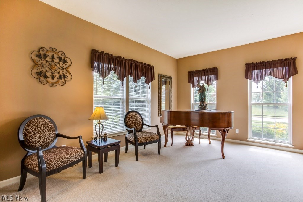 Signature of Solon - Residential